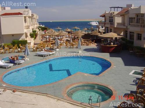 Waves Resort Hotel 5
